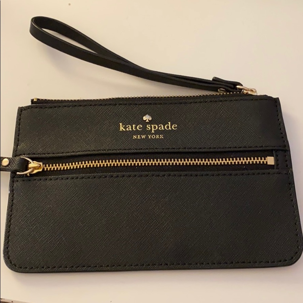 Kate Spade ♠️ wristlet